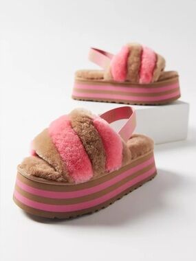 UGG Slip-On Platform Shearling Mules 9.5-10 Sandals Slides Anthropologie
